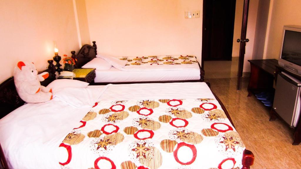 Binh Minh Sunrise Hue Hotel Ruang foto