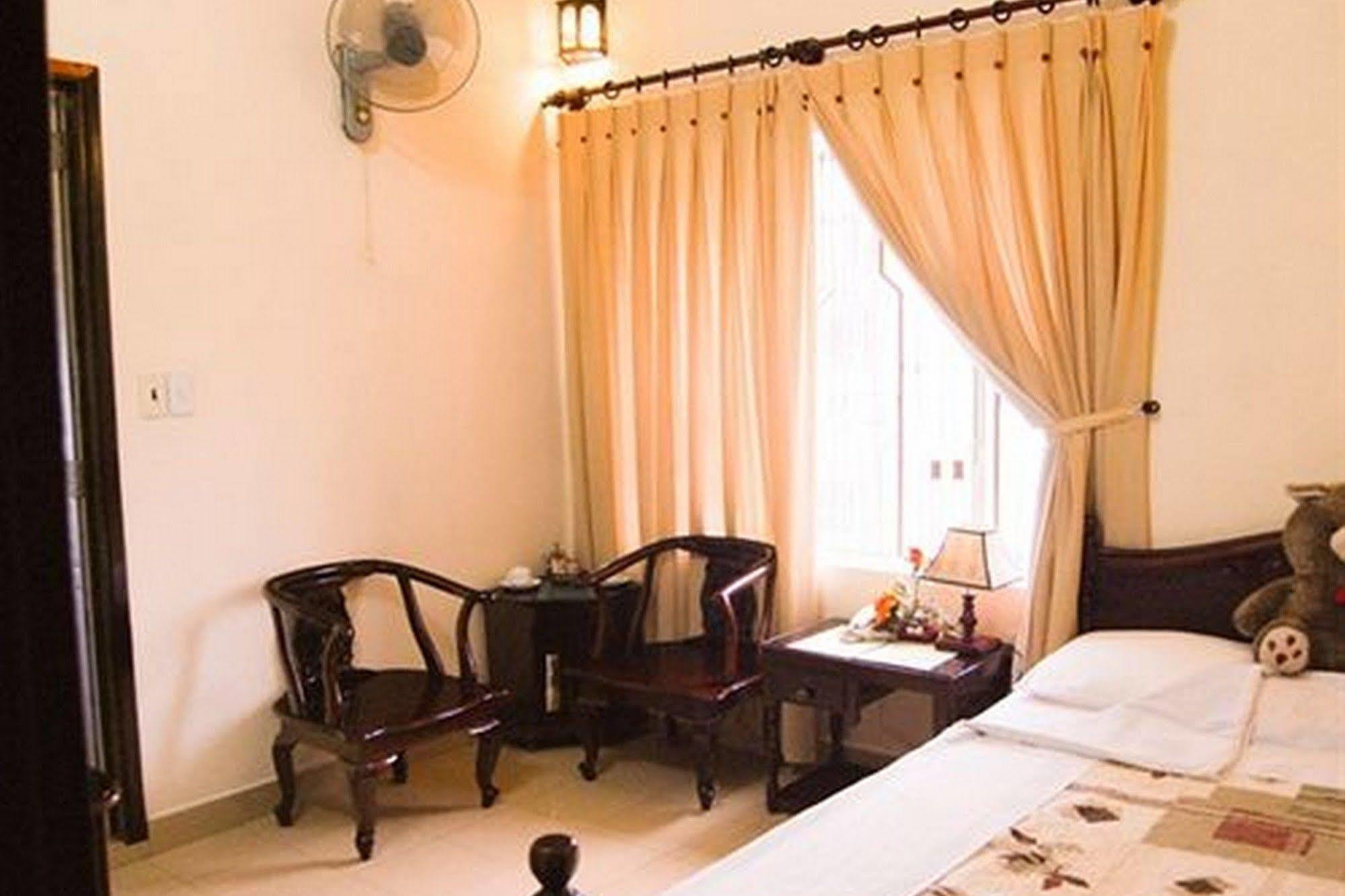 Binh Minh Sunrise Hue Hotel Bagian luar foto